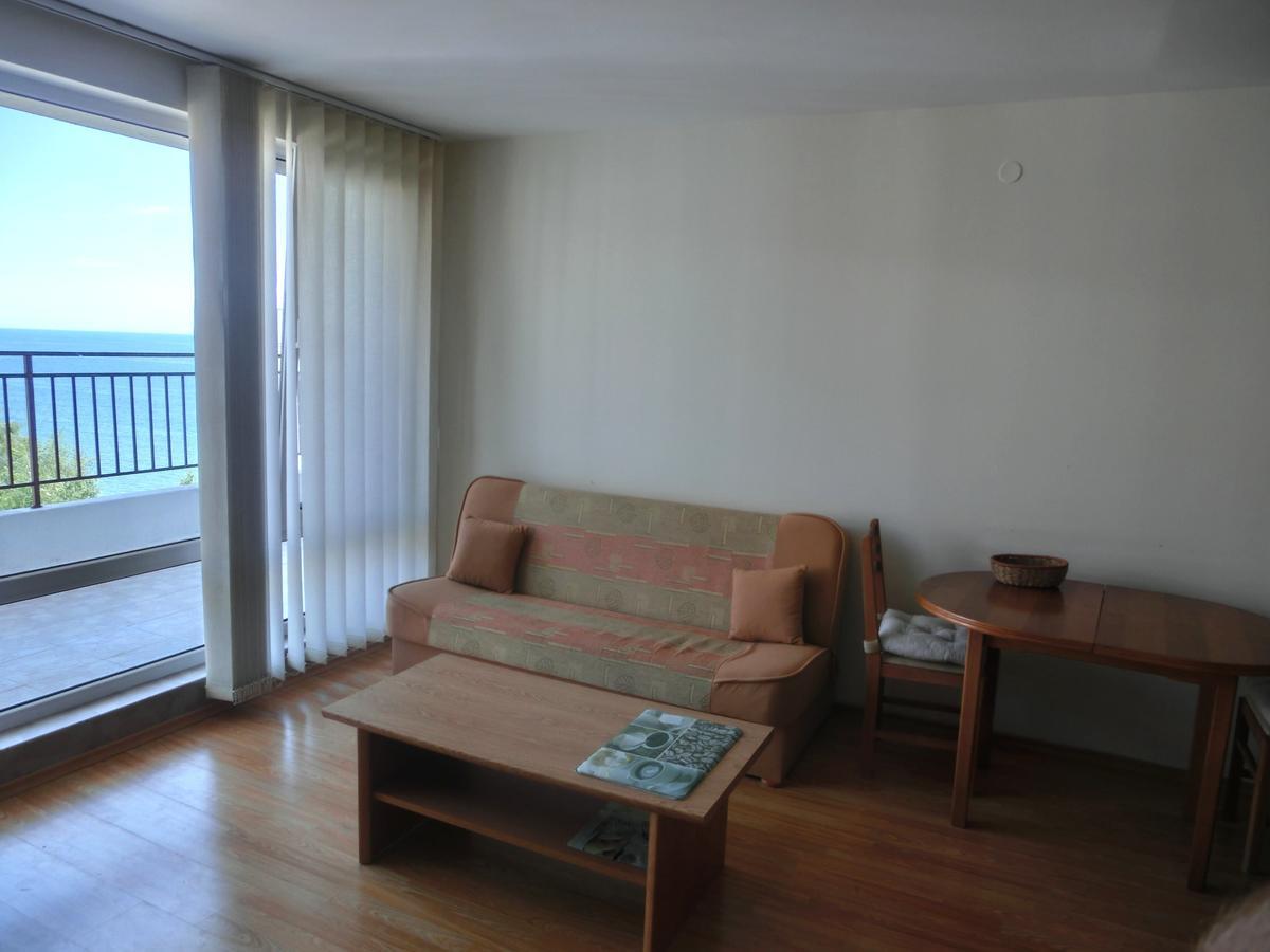 Sea View Apartment, Panorama, Pools And Beach, Sveti Vlas Eksteriør bilde