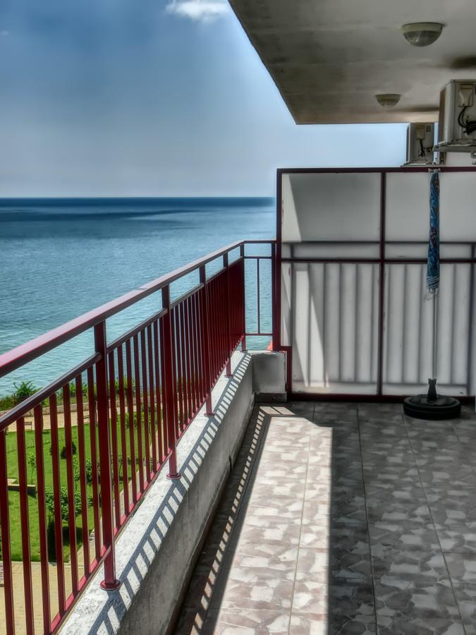 Sea View Apartment, Panorama, Pools And Beach, Sveti Vlas Eksteriør bilde